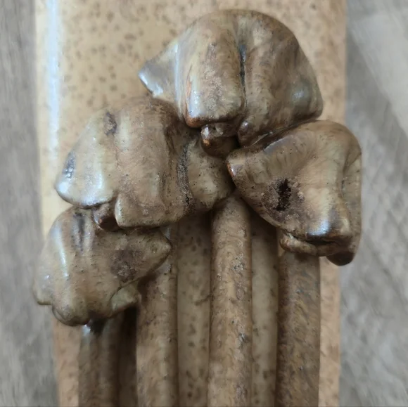 Hilborn Vintage Studio Art Pottery 3D Mushroom Relief Wall Pocket Vase Signed - Picture 5 of 7